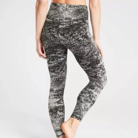 Athleta Pants - ATHLETA Elation Glades 7/8 High‎ Rise Tight Legging Black Flagstone Size XS